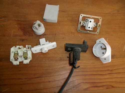 Petit materiel electrique lot - petit, (lot